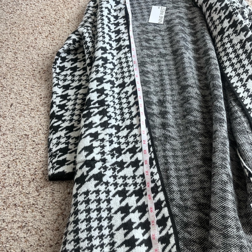 Nine West Black & White Houndstooth Open-Front Cardigan - Picture 5 of 7